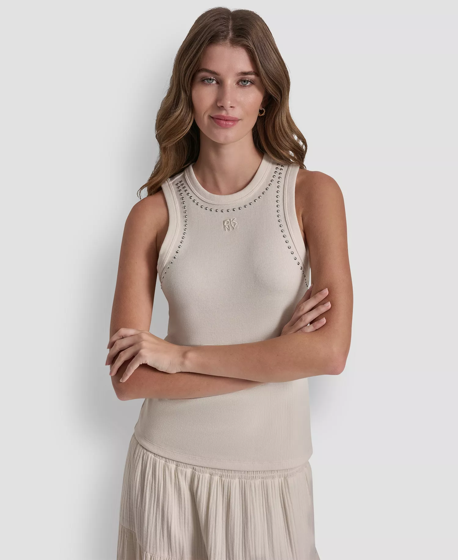 mni-000013dfb7c3e208ecd7cd07b1fb1343 Women's Crew Neck Tank Top With Dome Studs
