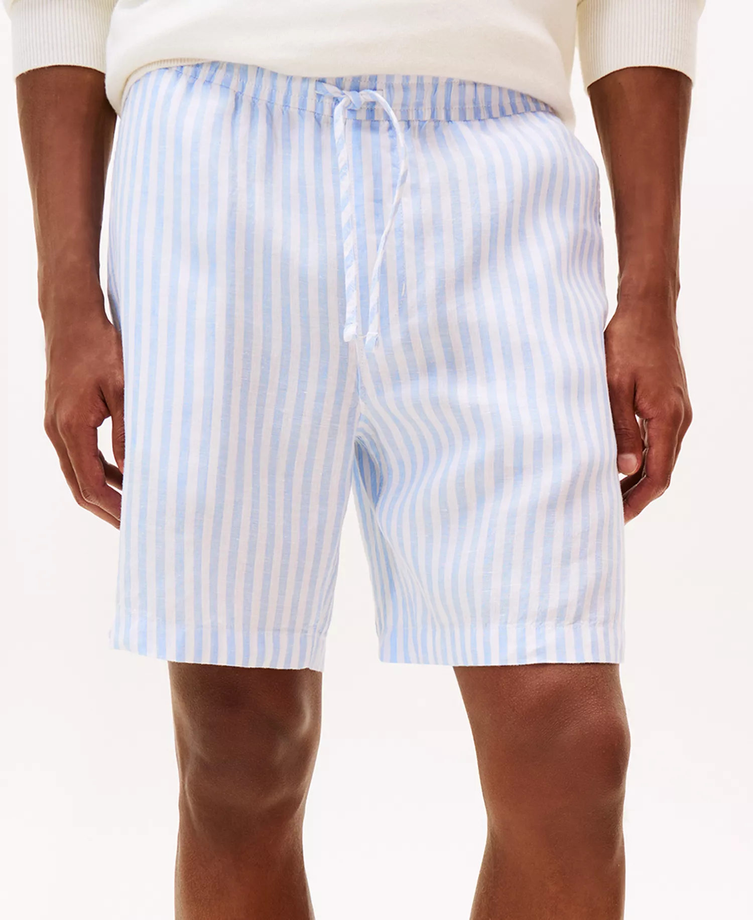 mni-0143c4a1ba5a4a8fa5c24a24c6f4d6b7 Men's 7" Stripe Linen Shorts