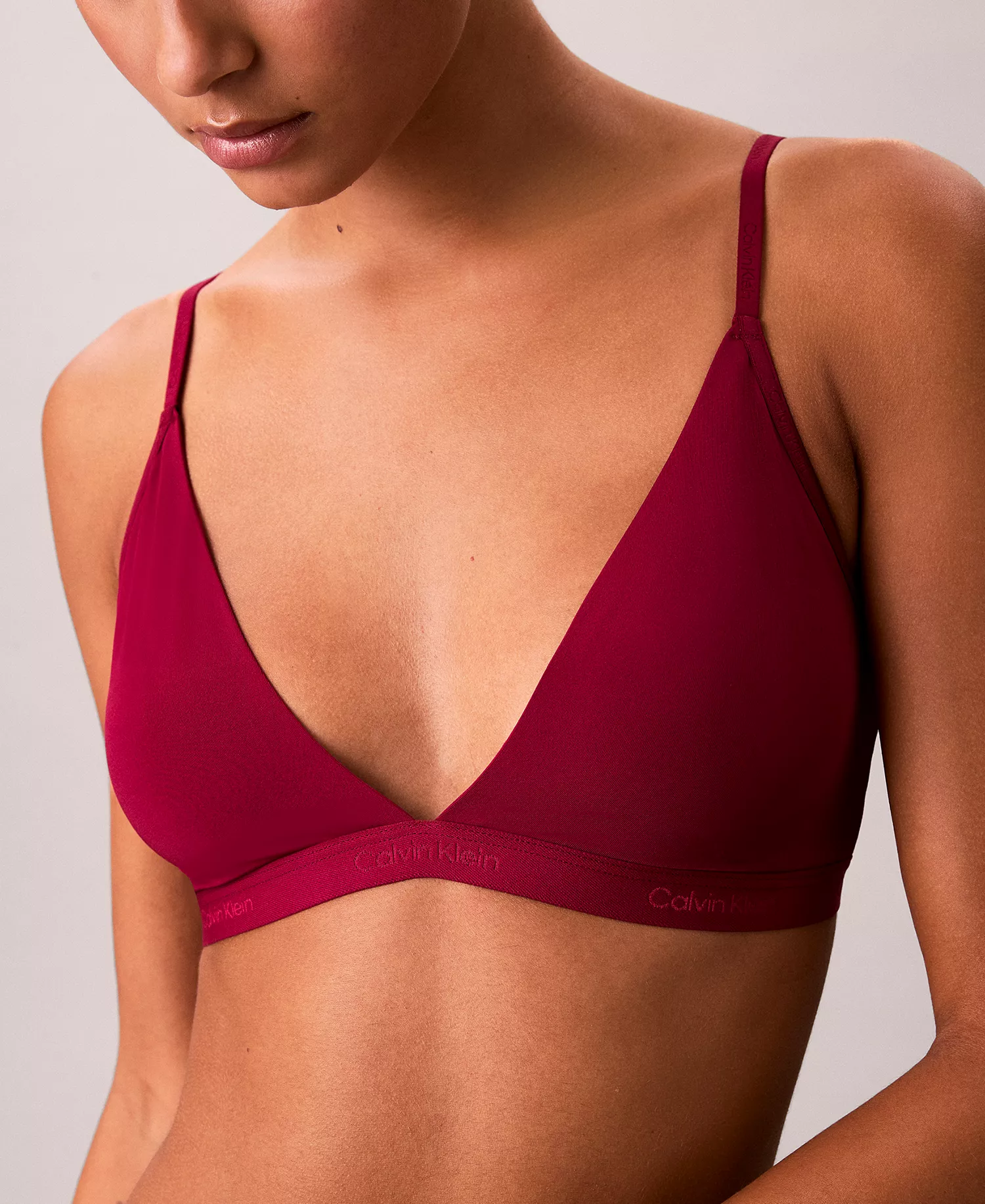 mni-039757c0ae841f9e8b72ce22600c9aa9 Women's Form To Body Lightly Lined Triangle Bralette QF6758 — изображение 8