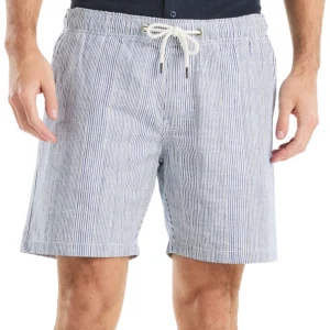 7" Striped Textured Pull-On Short