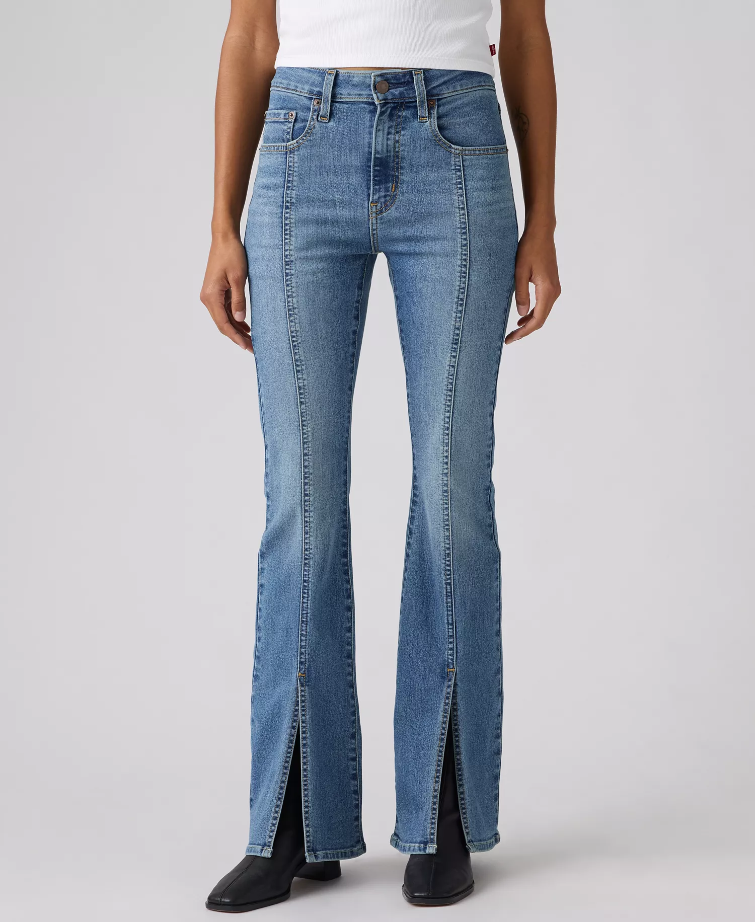 mni-06ab14988628f6c606d6640cca64ffee Women's 726 Split-Hem Flare Jeans