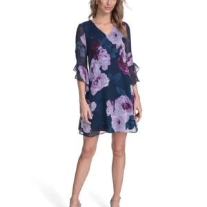 Women's Three-Quarter Sleeve V-Neck Short Dress