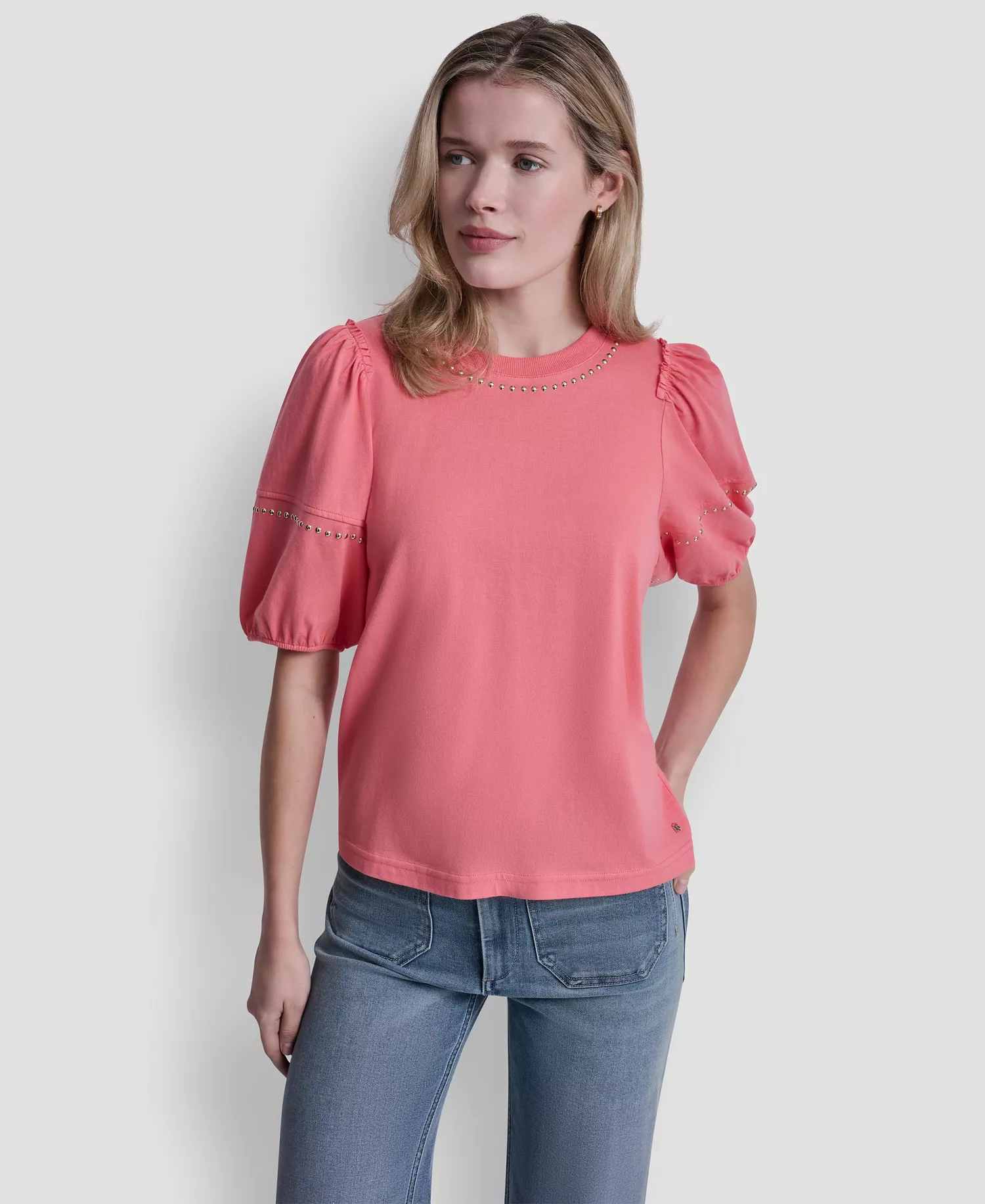 mni-13e3b270f68a89f2348904fc07ae0fc8 Women's Dome Studs Mini Sleeve T-Shirt — изображение 4