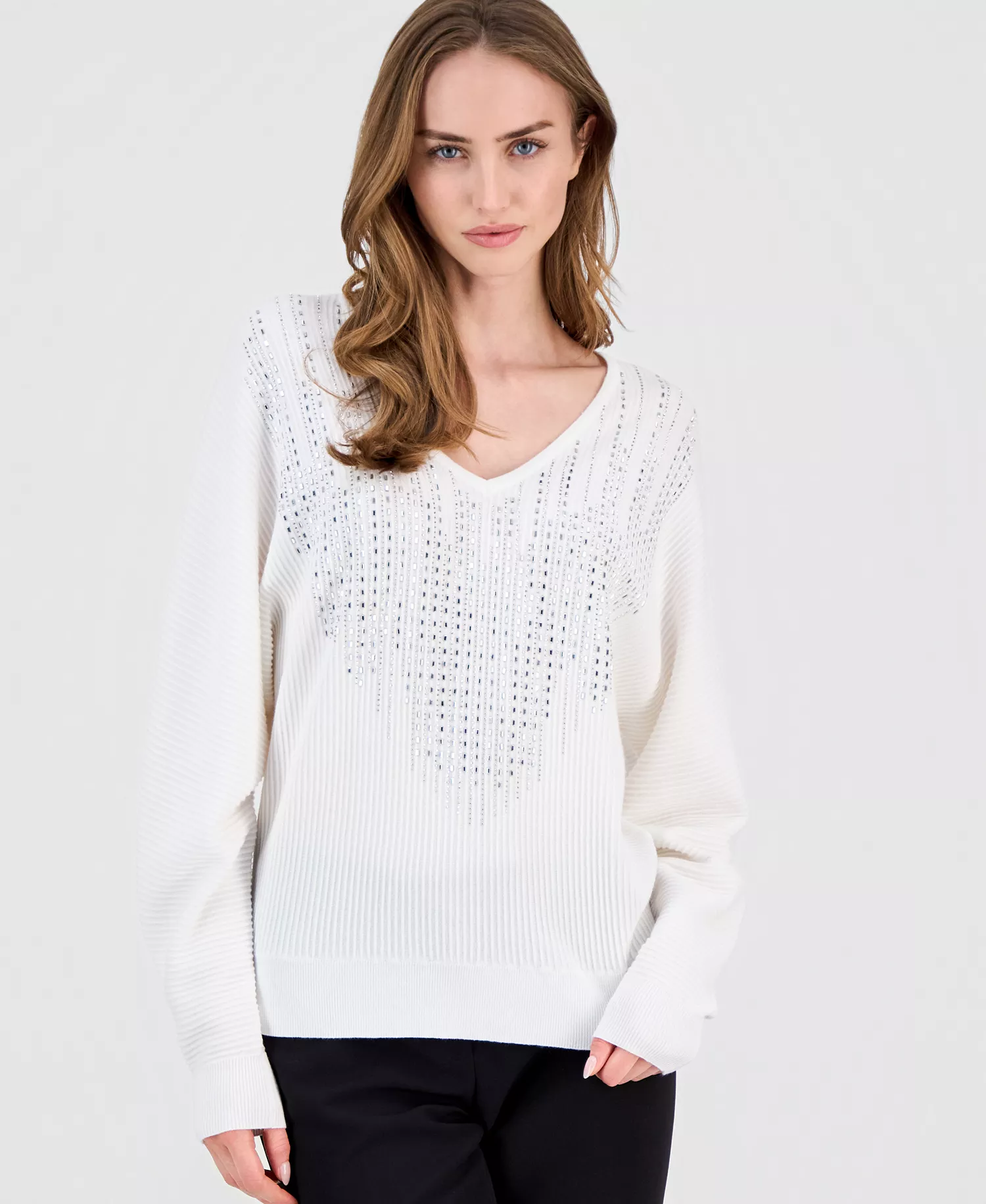 mni-29e23bcf77329893260c8a0c759155ef Women's Embellished Dolman-Sleeve Sweater — изображение 3