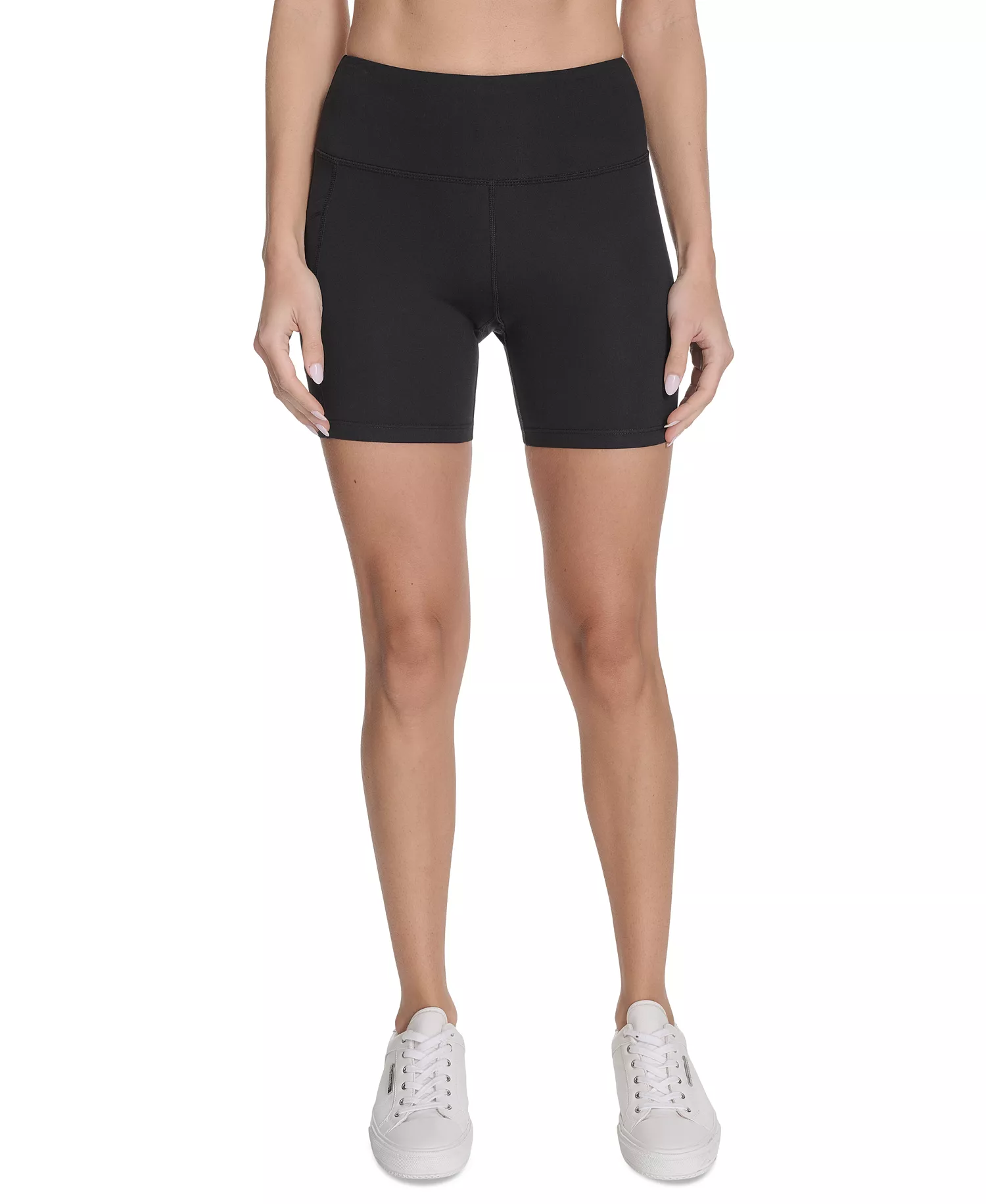 mni-2af3b67e71d1c8fe25642c126ec79eb5 Women's Outline Logo High-Rise Bike Shorts