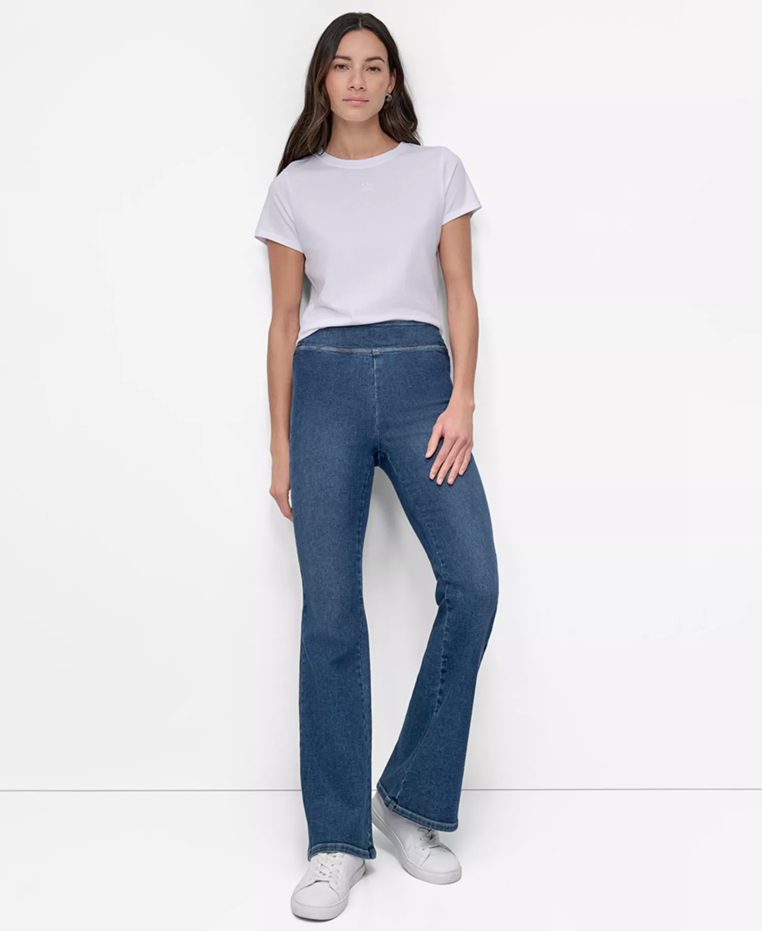 mni-2b4df01152953f9a3c0865b4405cd690 Petite High-Rise Flared-Leg Pull-On Jeans — изображение 3