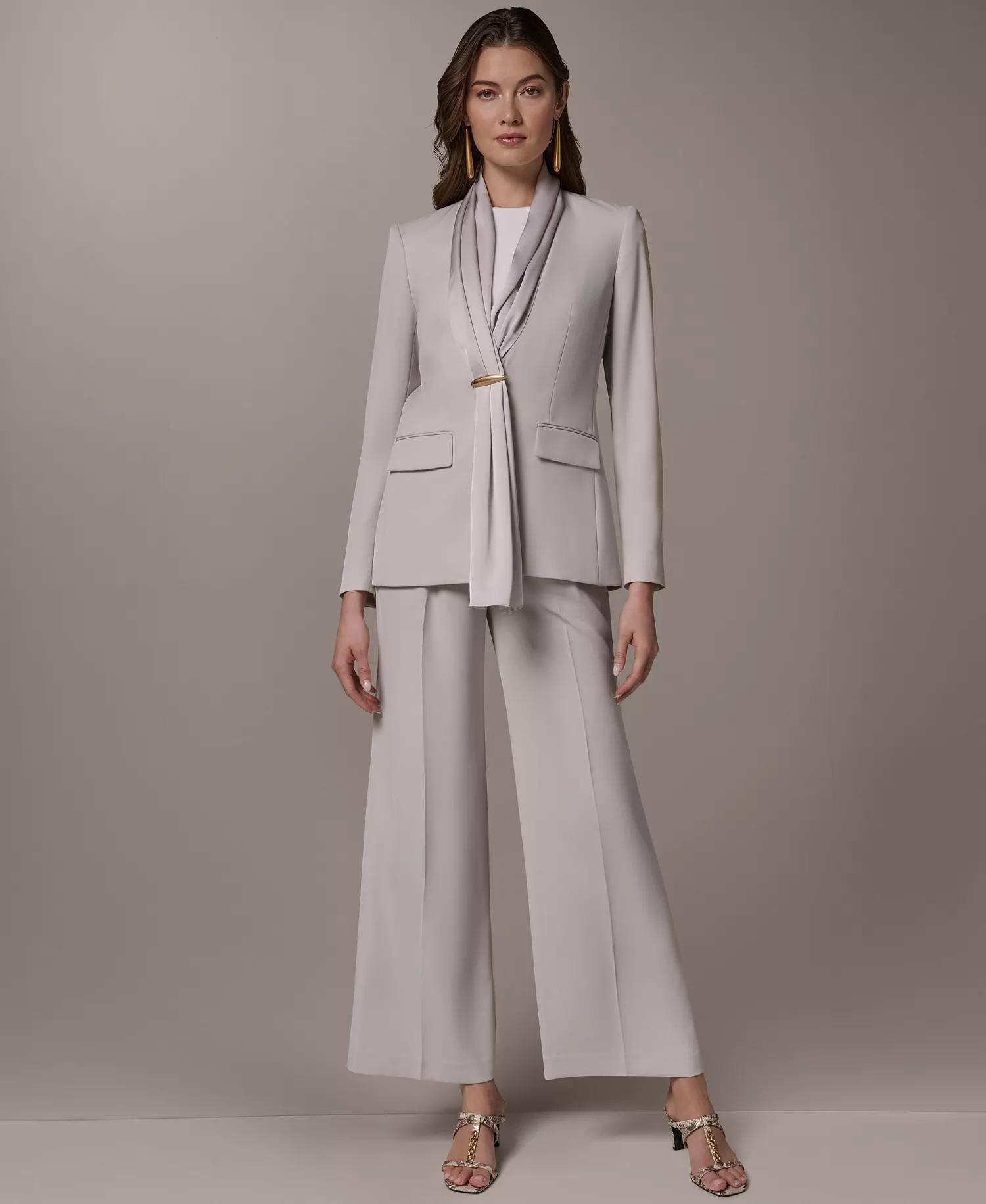 mni-319af57ca0c39e67e67cbf60ab99f7b2 Petite Shawl Collar Long-Sleeve Jacket and High-Waist Wide-Leg Pants