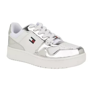 Women's Twigye Lace-Up Sneakers