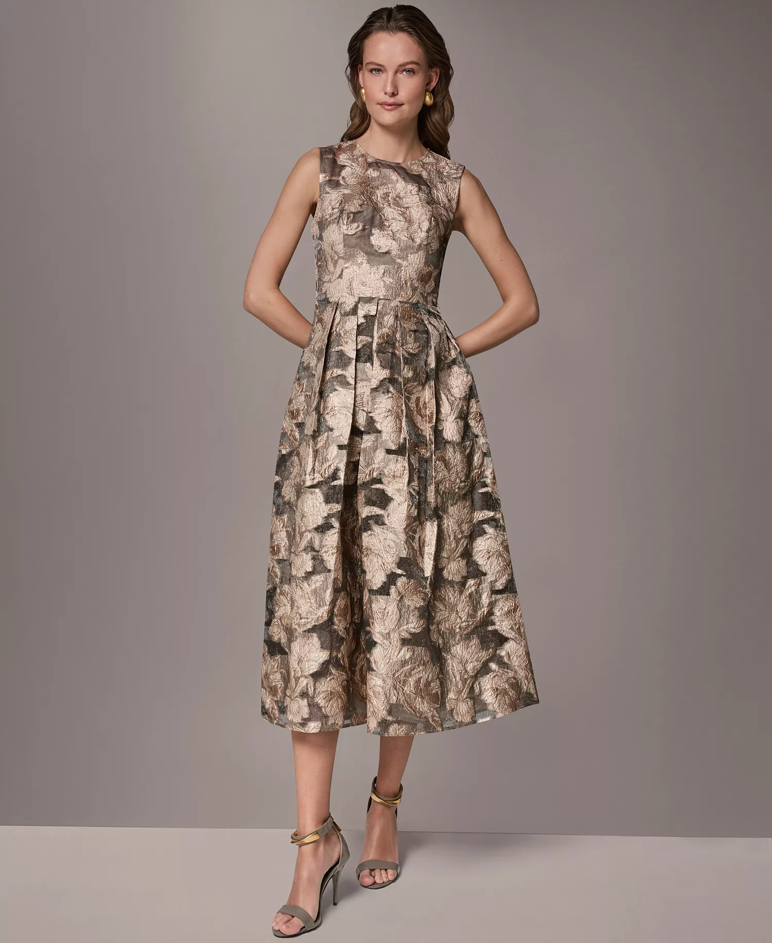 mni-47d61d78c9ddd5063b09b8805fce0d66 Women's Crewneck Midi Dress