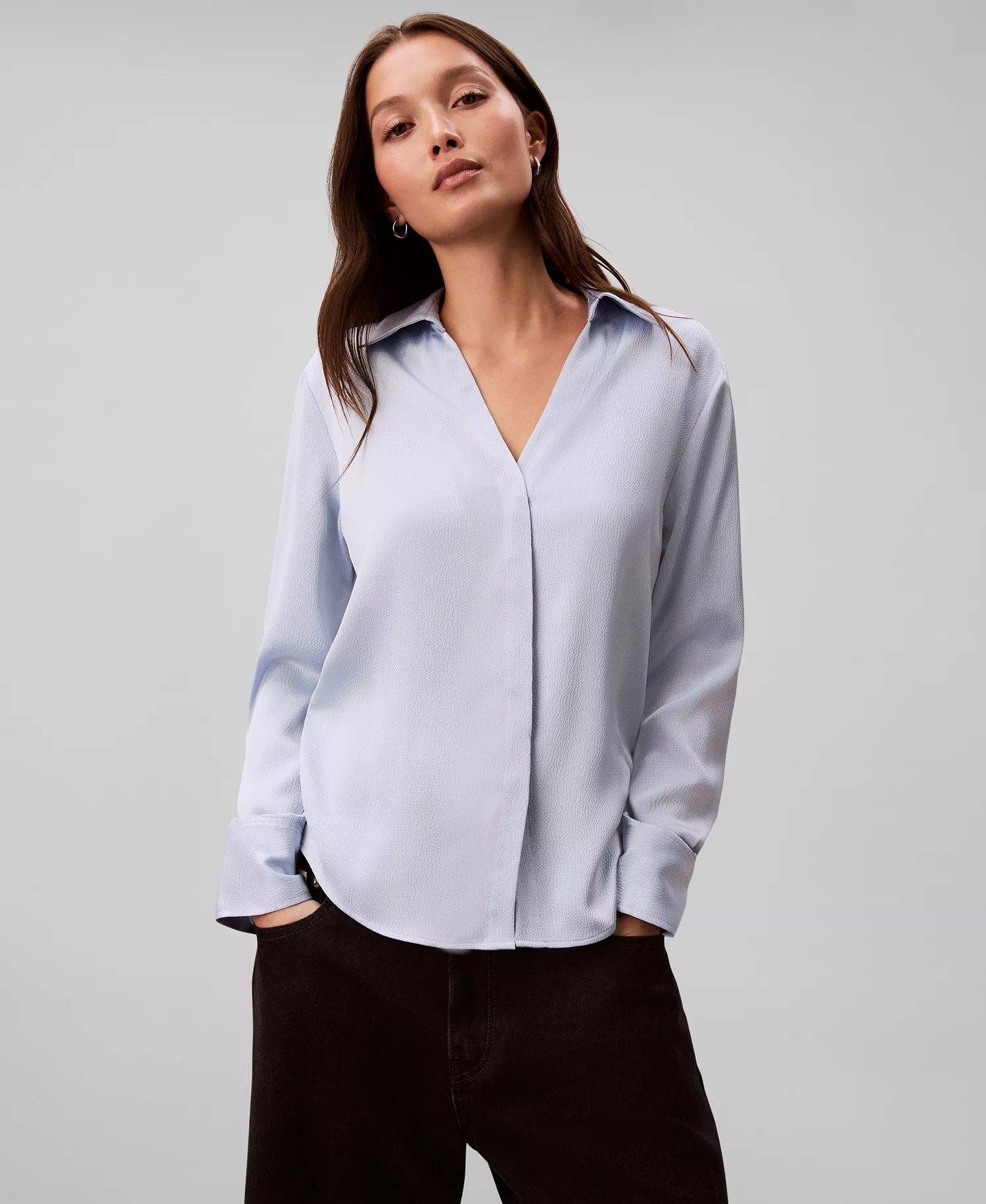 mni-4b5d1022daecde2a7ec49a9ff87ded82 Women's Hammered Fitted Collared Shirt and Hammered Pull-On Pants