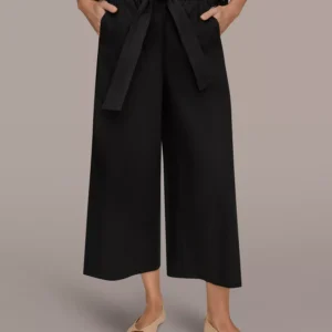 Women's Mid-Rise Cropped Pants