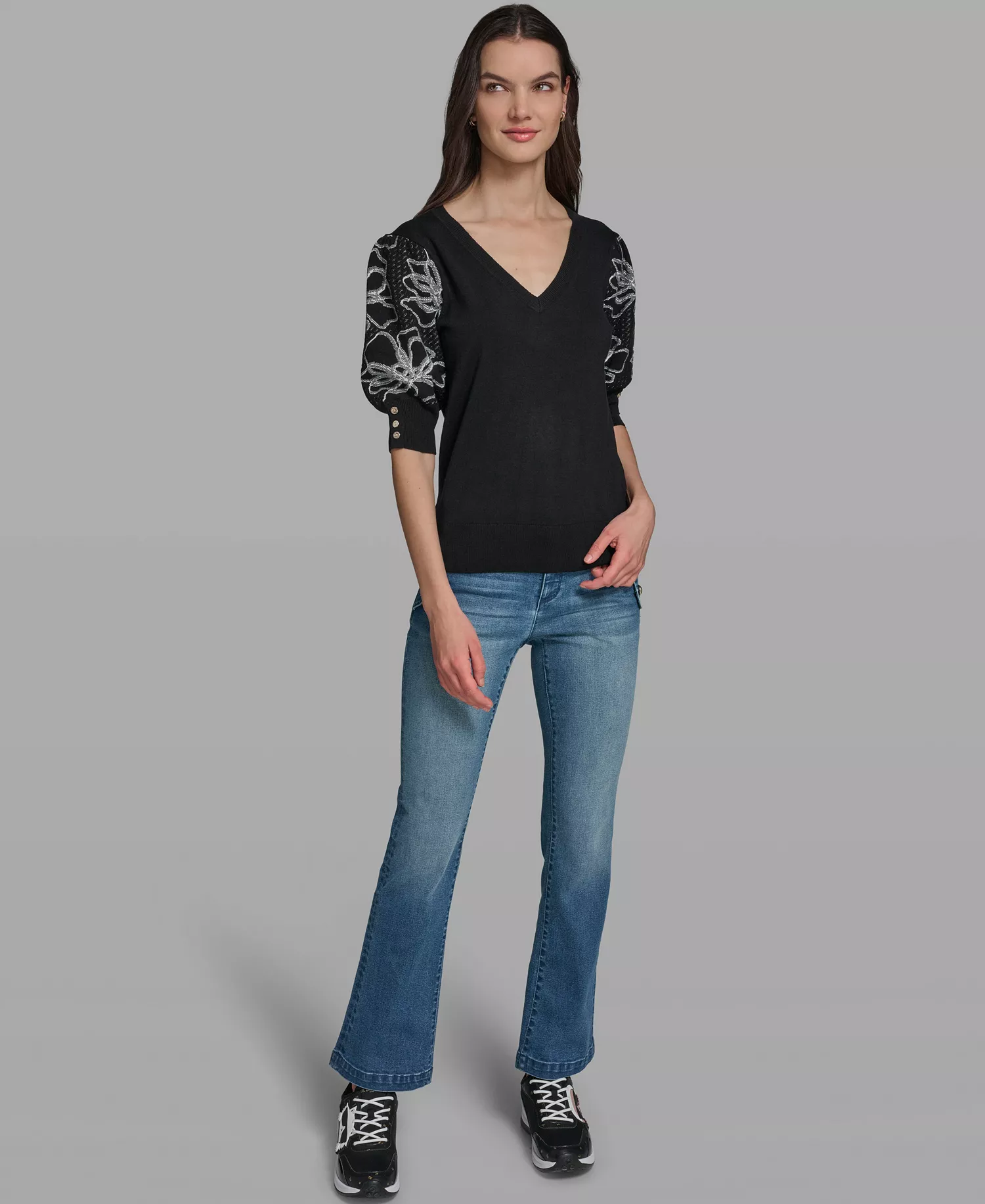 mni-6ca927deee6c5e63599e5070911279f6 Women's V-Neck Floral Embroidered Short Sleeve Sweater — изображение 3