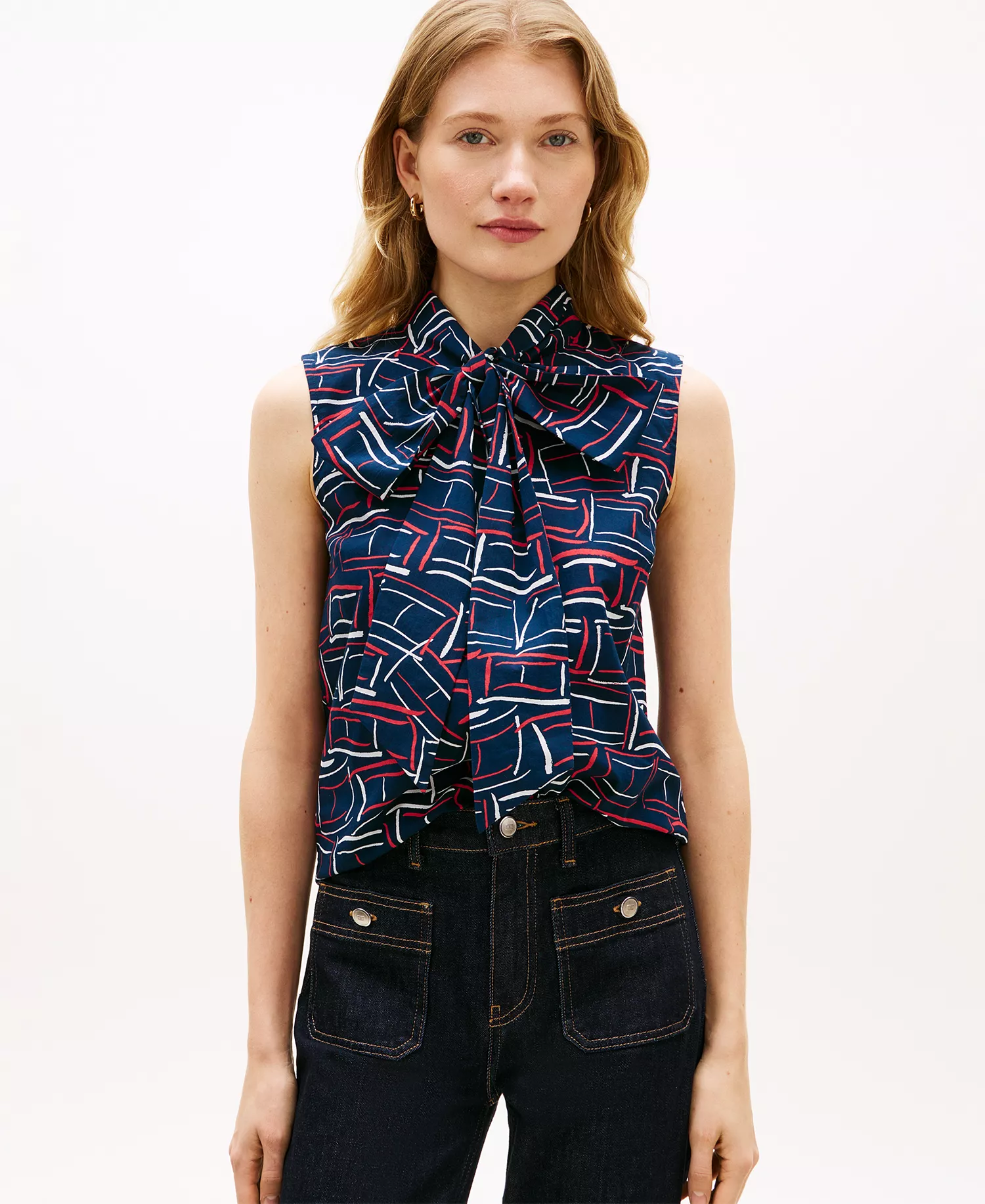 mni-77c035e32b88550585bd7fd16db2481c Women's Printed Bow Front Sleeveless Shirt