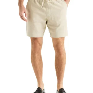 Men's Regular-Fit 7" Cotton Herringbone Shorts