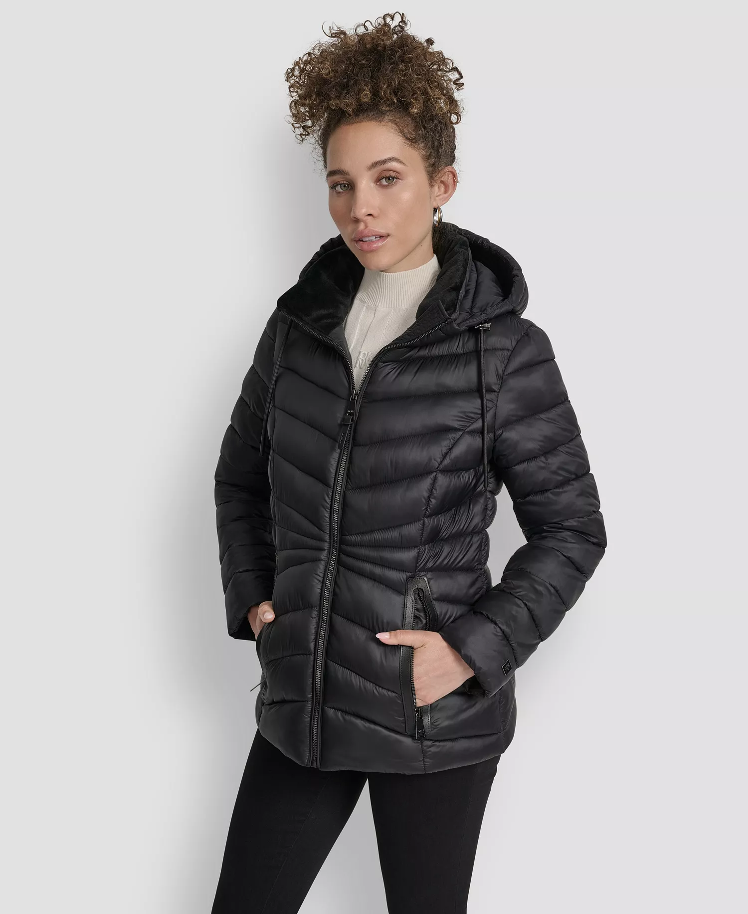 mni-87e6e70502a672d054959c3c09a49296 Women's Zipper-Front Coat