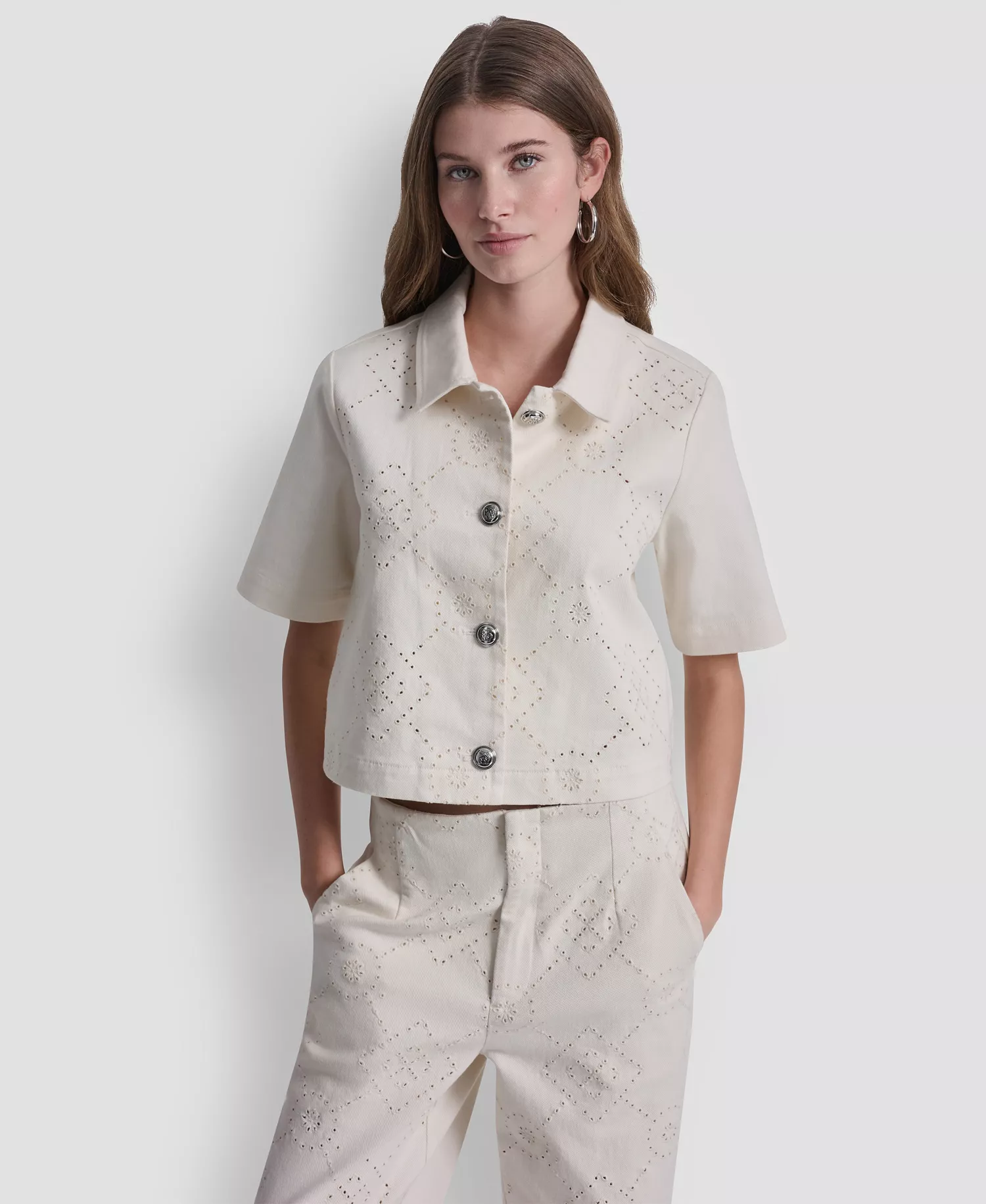 mni-88190140ff0b8a53accb390f9b4bc633 Women's Short-Sleeve Button-Front Shirt