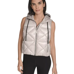 Women's Performance Diamond Quilt Hooded Puffer Vest