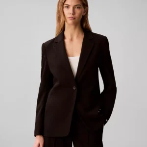 Women's Notch Lapel Travel Blazer