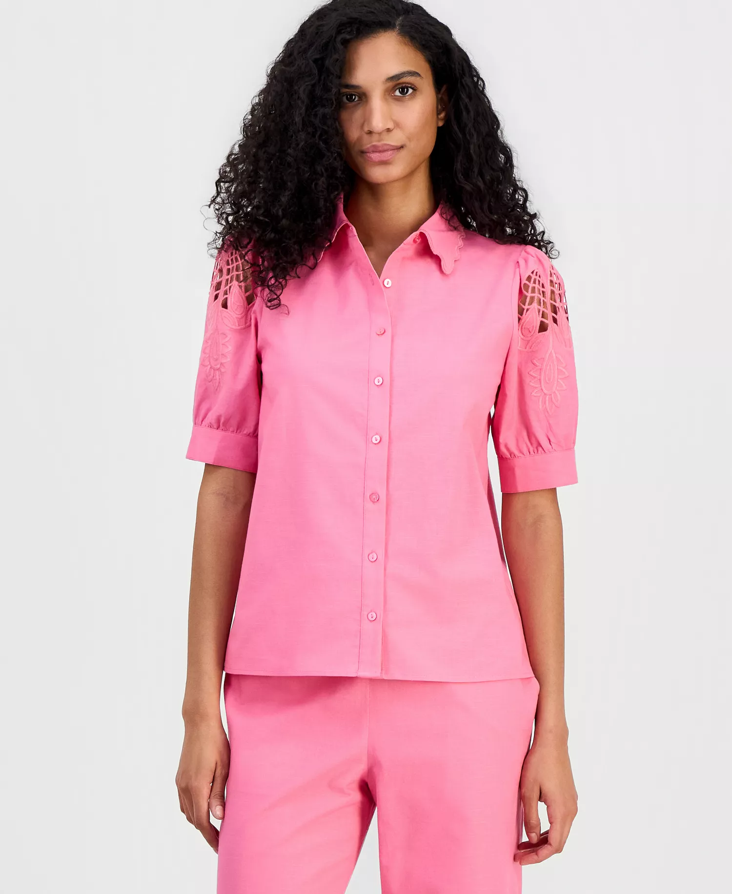 mni-a4c30294c5a171b7f0ebd53be93f2da4 Women's Embroidered Puffed-Sleeve Blouse — изображение 3