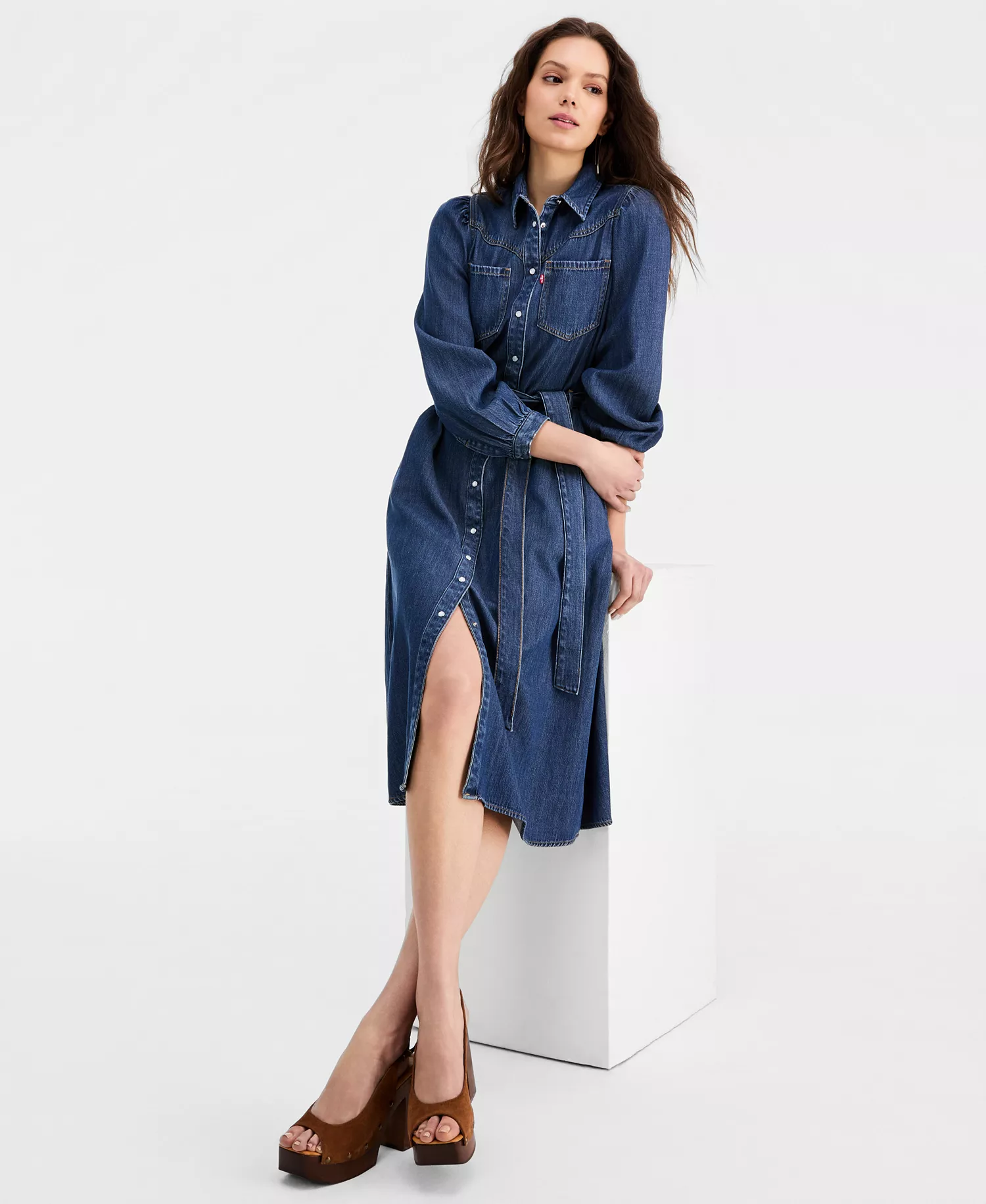 mni-b1550ee15b54de736460040d3ac6aa69 Women's Point Collar Long-Sleeve Dress