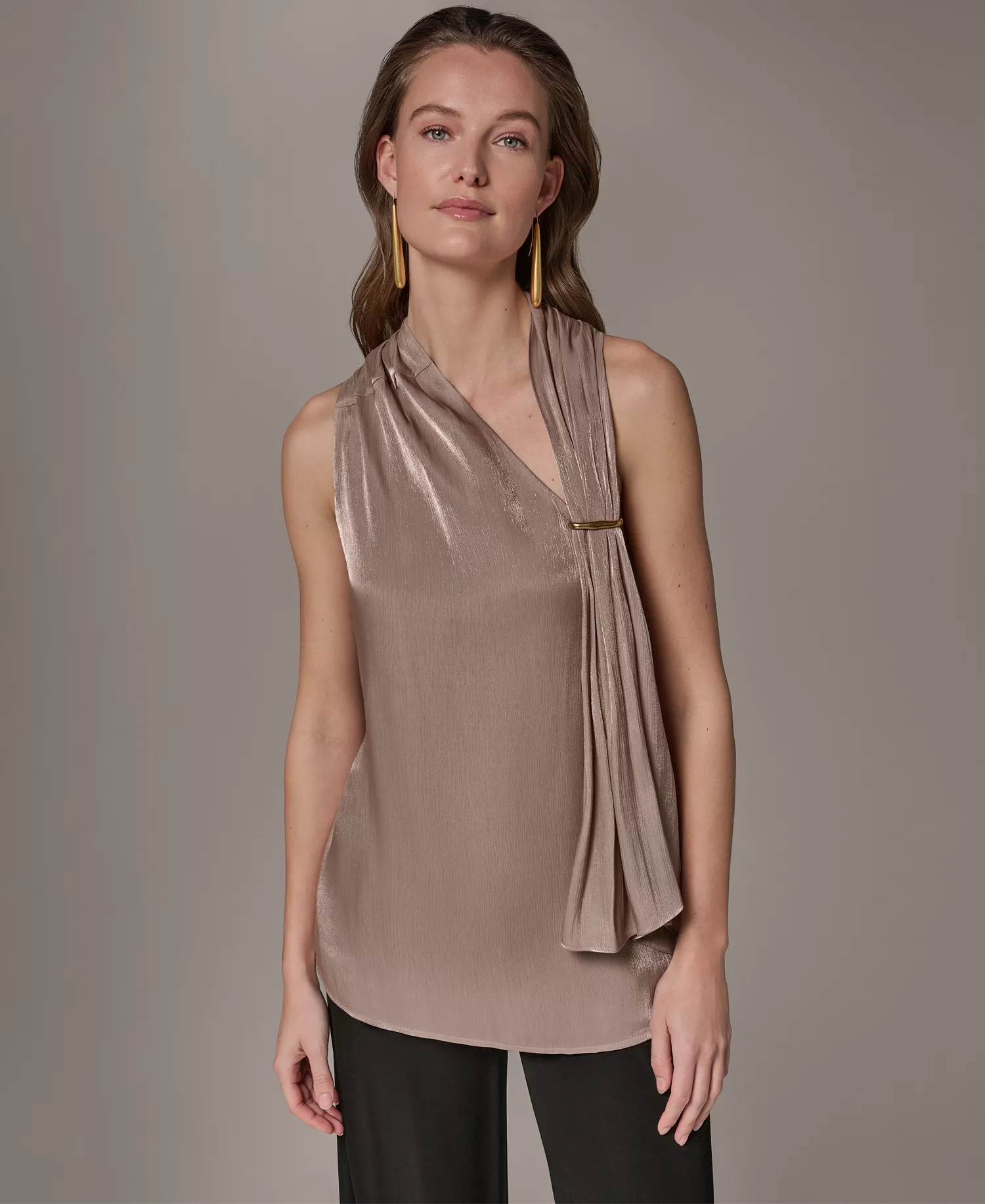 mni-bf6a117d0c0c62d604d551ec9234a9d8 Women's Asymmetrical Halter Neck Top — изображение 3