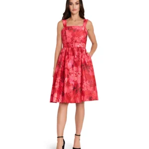 Petite Sleeveless Jacquard Dress