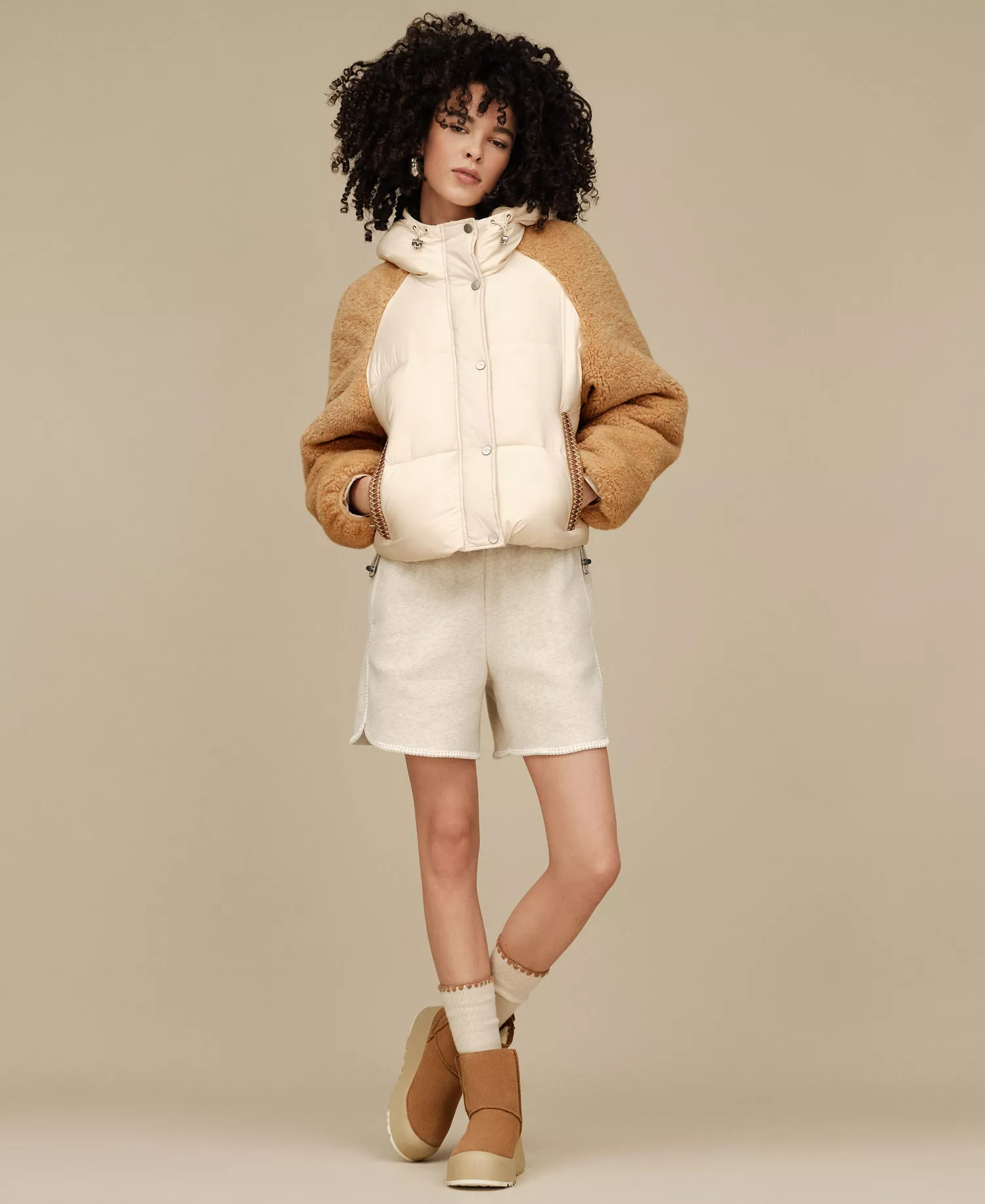 mni-cbeff7ac55cdefea44e1a602f7c26969 UGG Women's Mykah Puffer Jacket — изображение 3