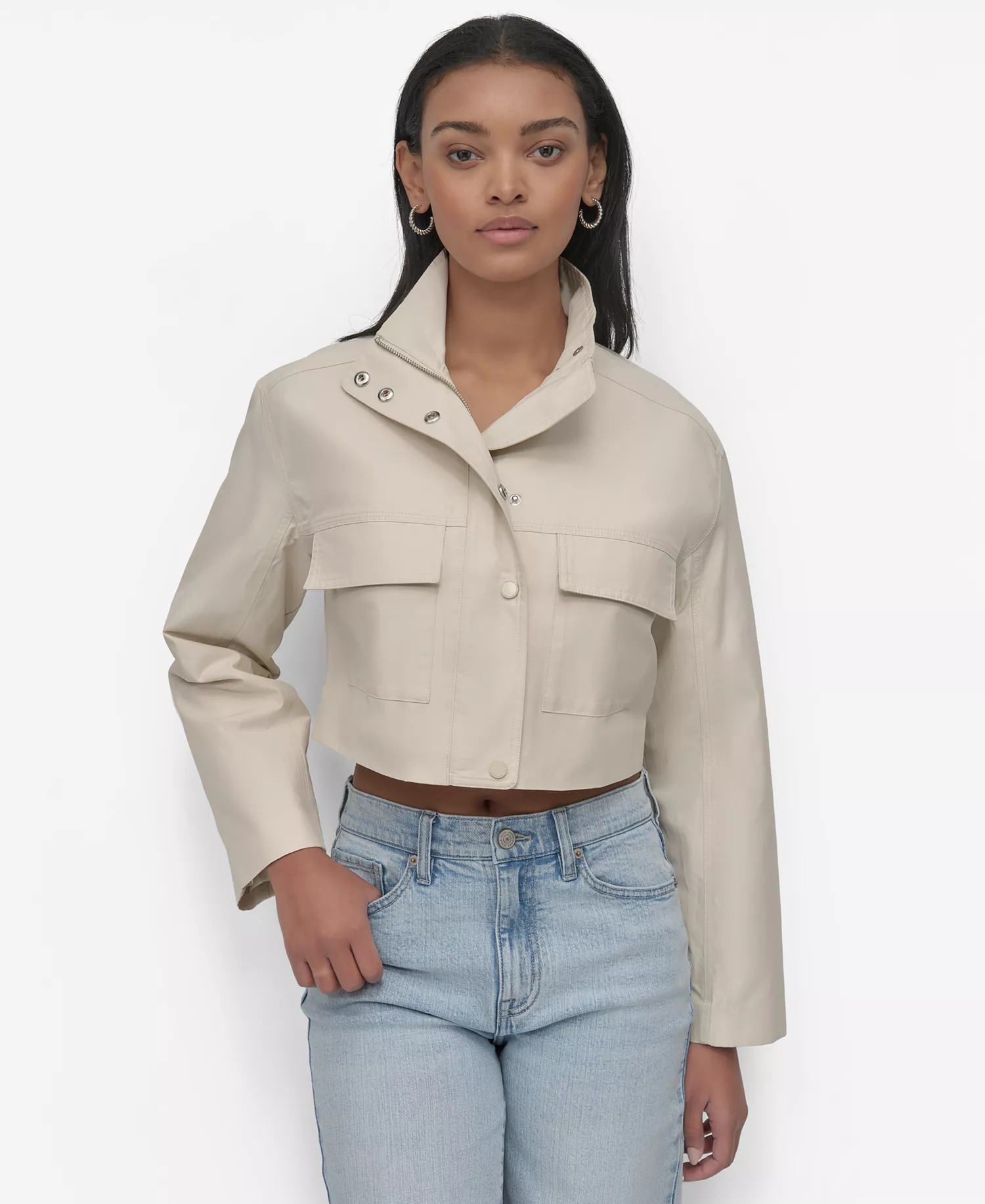 mni-cf5e946409e2ff0708f35e2d1c6a2835 Women's Coated Water Resistant Cropped Utility Jacket