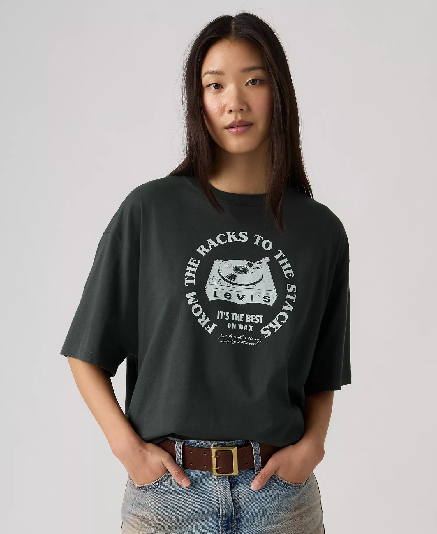mni-d0c735109badbb107fe0e5f029d002d5 Women's Graphic Short Stack T-Shirt