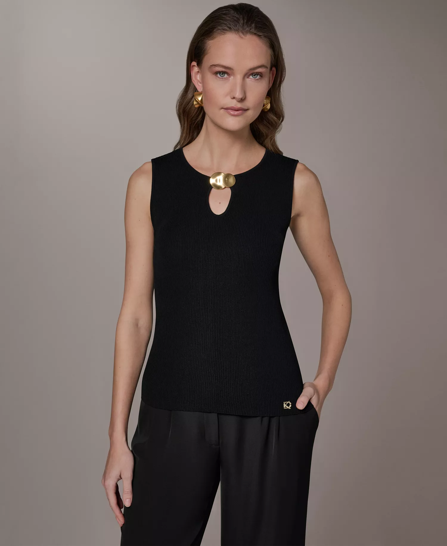 mni-d18a97e245581b295380c81090511c61 Women's Sleeveless Keyhole Sweater