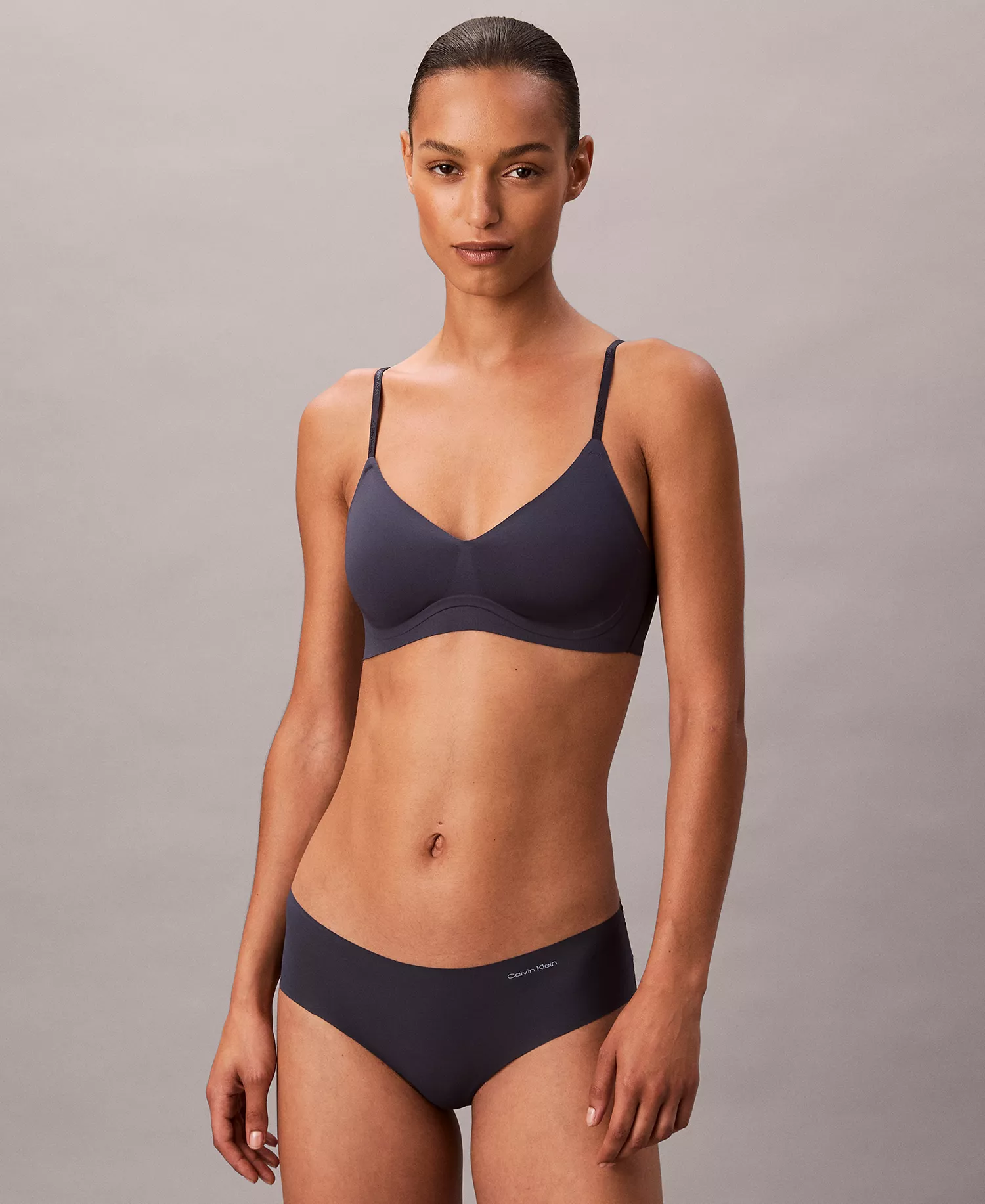 mni-e07d341cbb6795a3cad6b90d60622e9b Women's Invisibles Gel Wire Lightly Lined Bralette QF7142 — изображение 4
