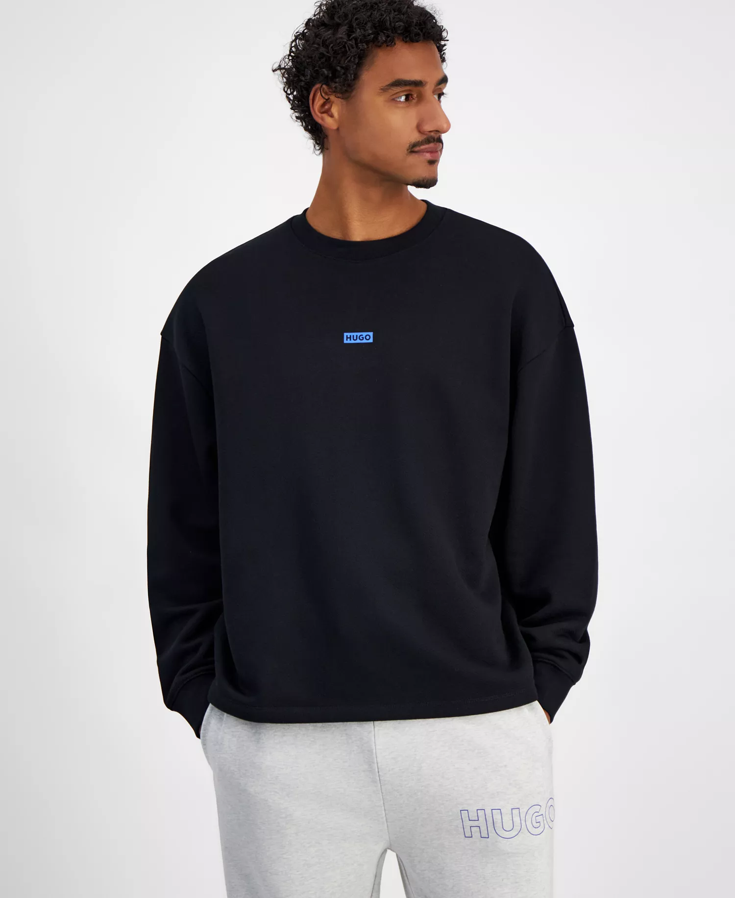mni-e59252ad5d9697f0116f770f035ad54f Men's Naviu Relaxed Fit Long Sleeve Crewneck Logo Sweatshirt