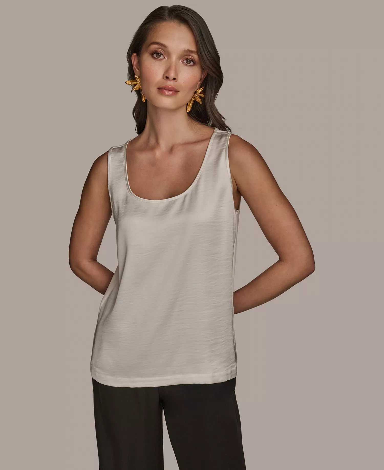 mni-e8b81596a287e9c3bf0c07a660632d79 Women's Satin Scoop-Neck Tank Top — изображение 3