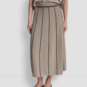 Women's Vertical Striped Detail Maxi Pull-On Skirt