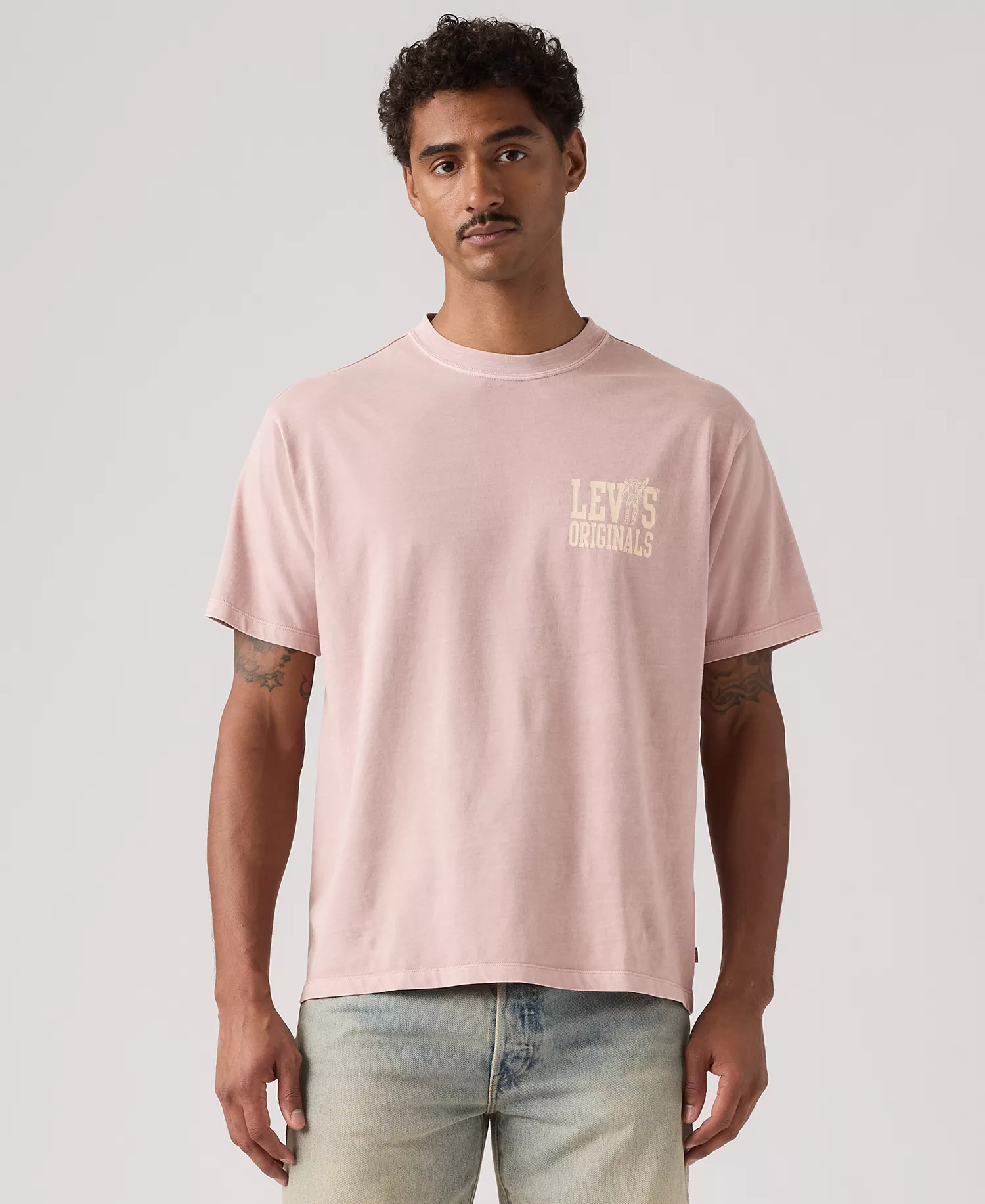 mni-f4c218ded38dbdccde103f5579657f7b Men's Vintage Graphic T-Shirt — изображение 4