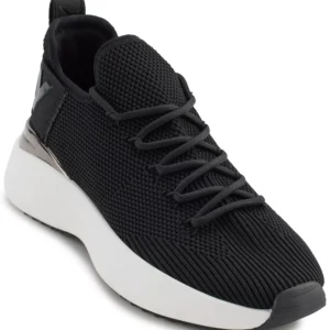 Women's Zayley Slip On Sneakers