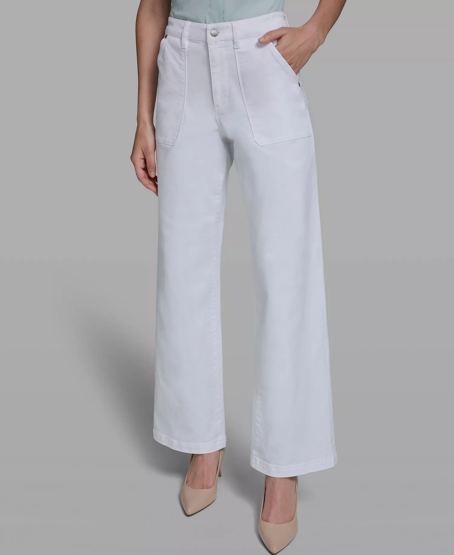 mni-ffb558e4fef4dcf767736a72760a1517 Women's Wide-Leg Mid-Rise Front Pocket Jeans
