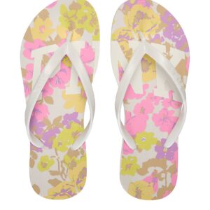 pink flip flops