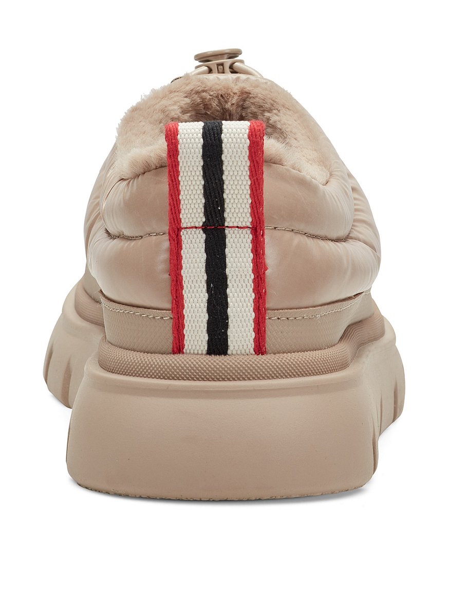 madi lug sole insulated slide madi lug sole insulated slide