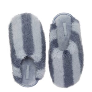 luxe plush closed toe slippers