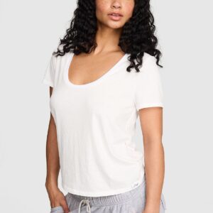 dream jersey scoop tee
