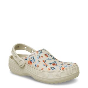 classic crafted floral clog