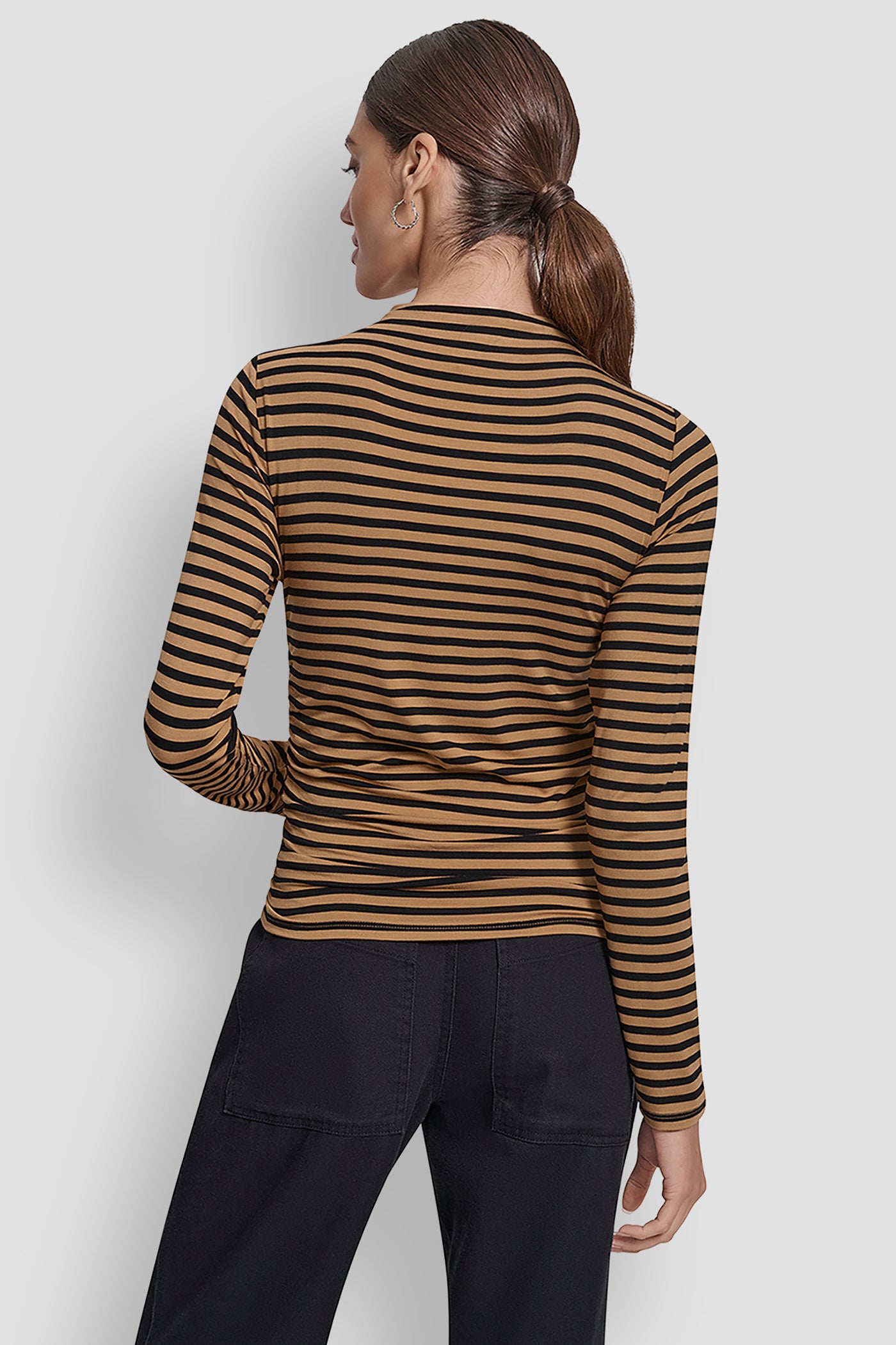 dknydj14125 10 dj5t1565 o5b b 1 dknydj14125 10 dj5t1565 o5b b 1
