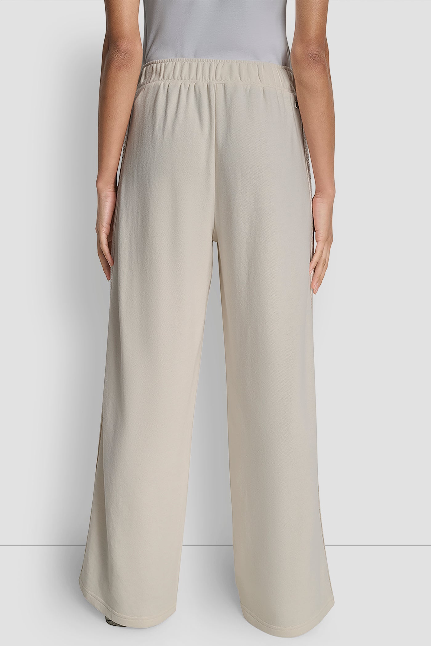 dknydj16825 10 dj6p3115 en2 b 1 dknydj16825 10 dj6p3115 en2 b 1
