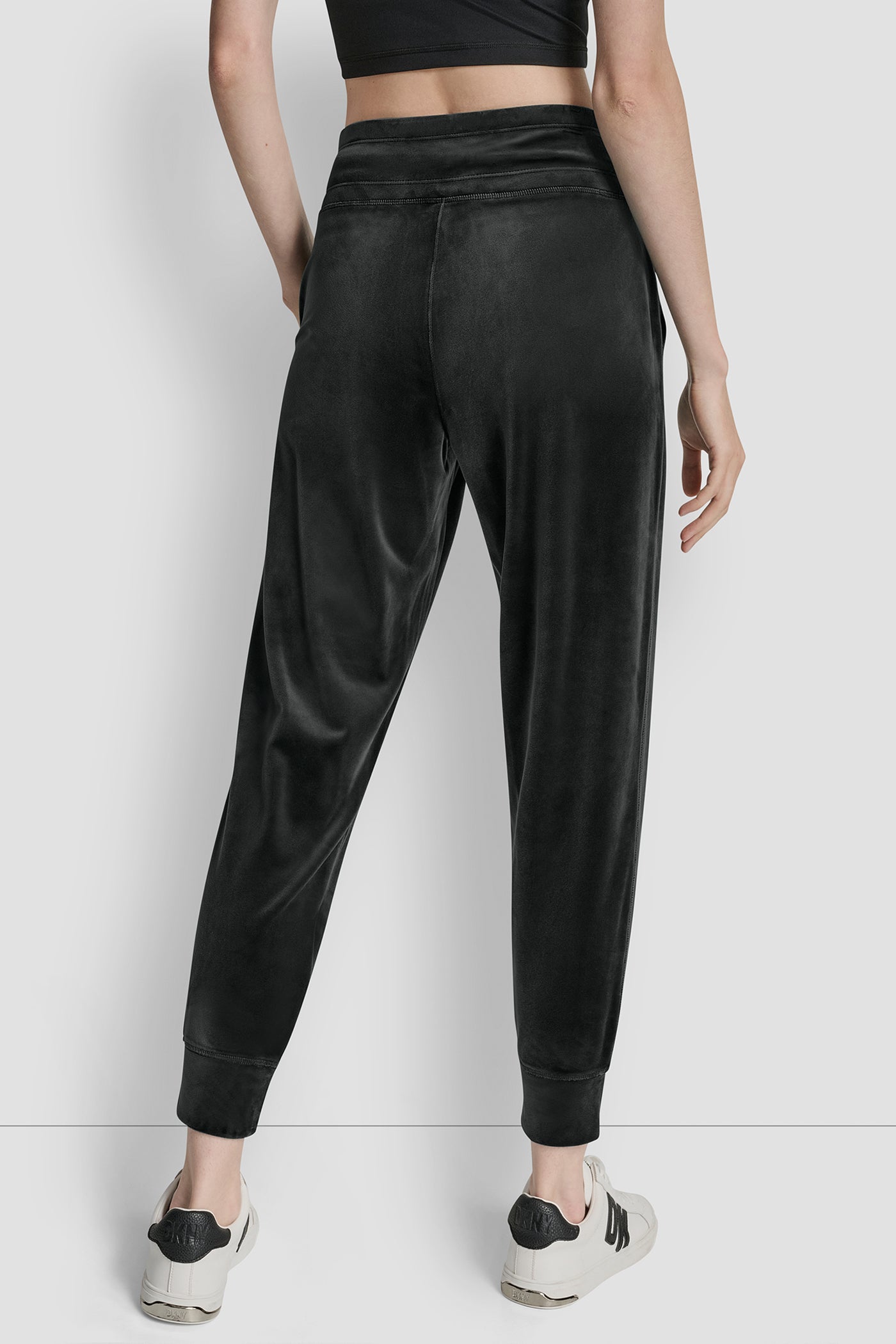 dknydp16025 29 dp5p3694 blk b 1 dknydp16025 29 dp5p3694 blk b 1