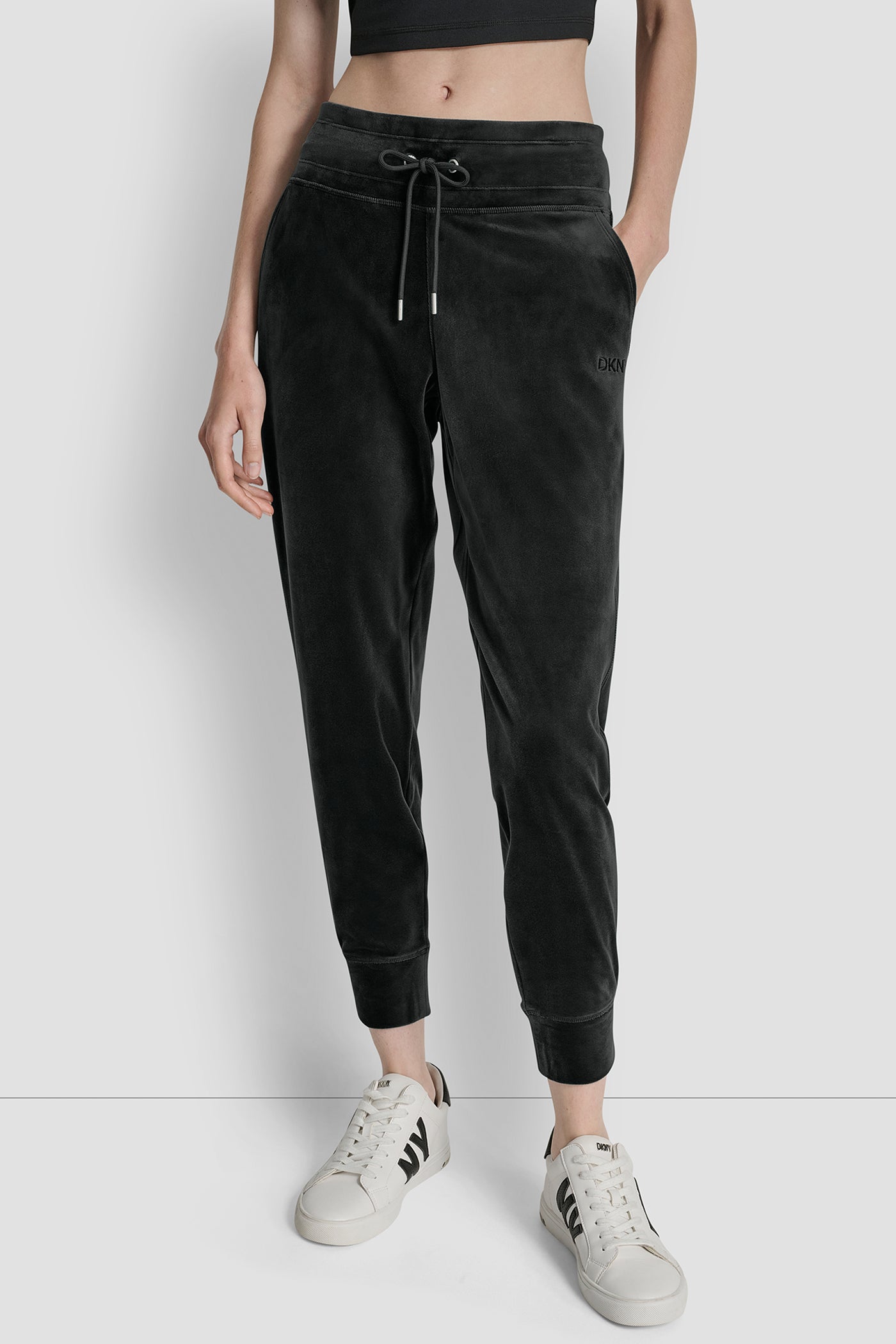 dknydp16025 29 dp5p3694 blk f dknydp16025 29 dp5p3694 blk f