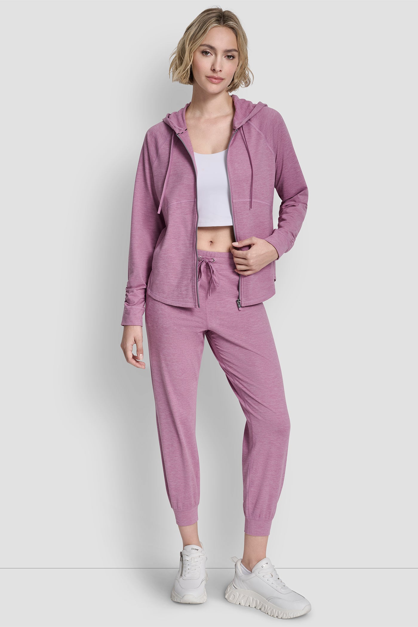 dknydp20025 6 dp6j9709 qhf alt1 4caf7c30 d14b 40d3 babd 9e6e722dc95f 1 dknydp20025 6 dp6j9709 qhf alt1 4caf7c30 d14b 40d3 babd 9e6e722dc95f 1