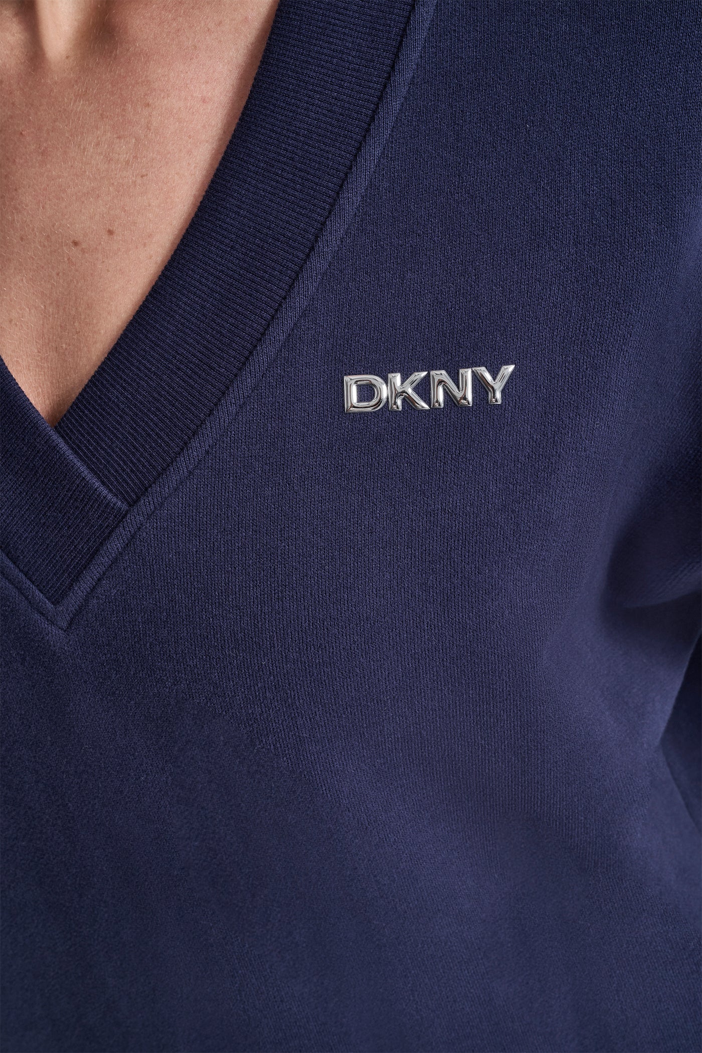 dknydp20525 17r dp6t1644 pct retaila 2e1a5295 32a7 44ad 838a 44b6f18228a0 dknydp20525 17r dp6t1644 pct retaila 2e1a5295 32a7 44ad 838a 44b6f18228a0