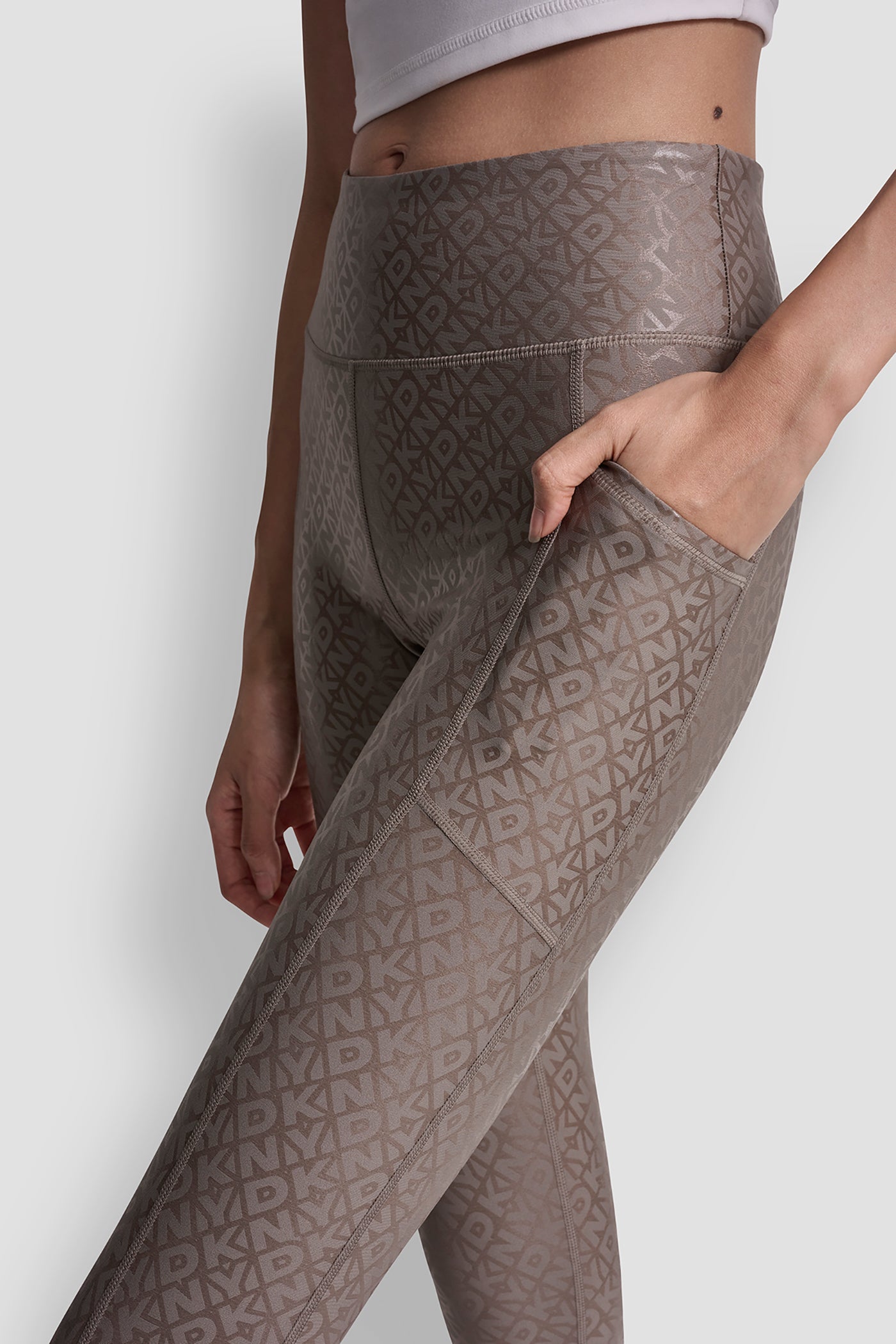 dknydp24225 6 dp6p3491 anm alt3 9651d903 c8d3 4b00 8dfa 33a0645cf73d dknydp24225 6 dp6p3491 anm alt3 9651d903 c8d3 4b00 8dfa 33a0645cf73d