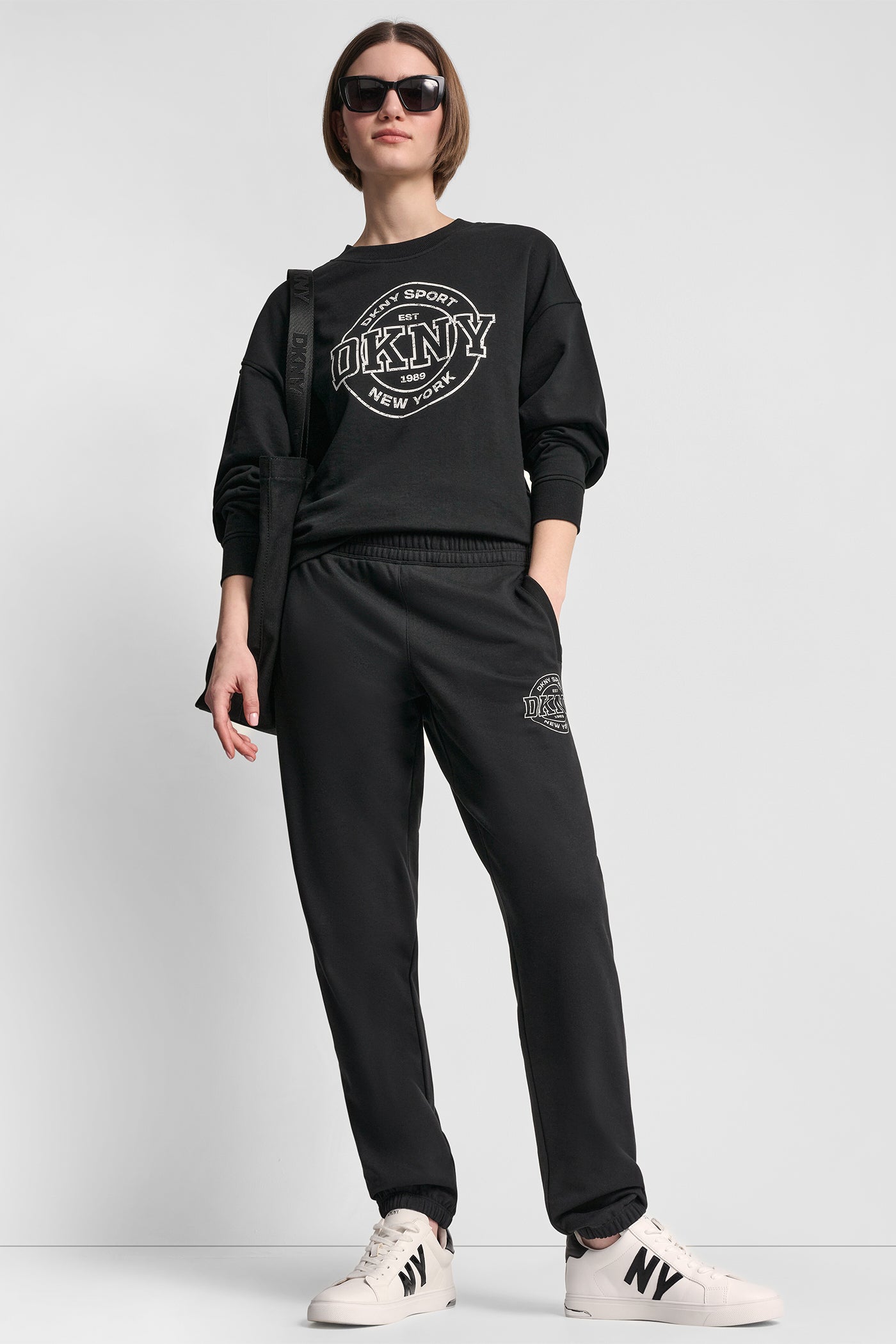 dknydp24925 48a dp6t1657 blk retail dknydp24925 48a dp6t1657 blk retail